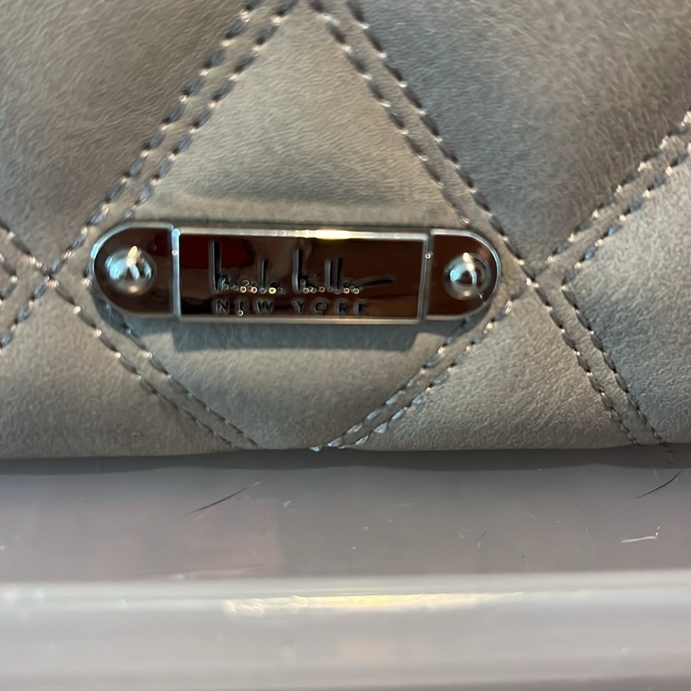 Nicole Miller Wallet 6 x 4 double snap 3 compartments  card& ID holder grey NWOT - Picture 3 of 10